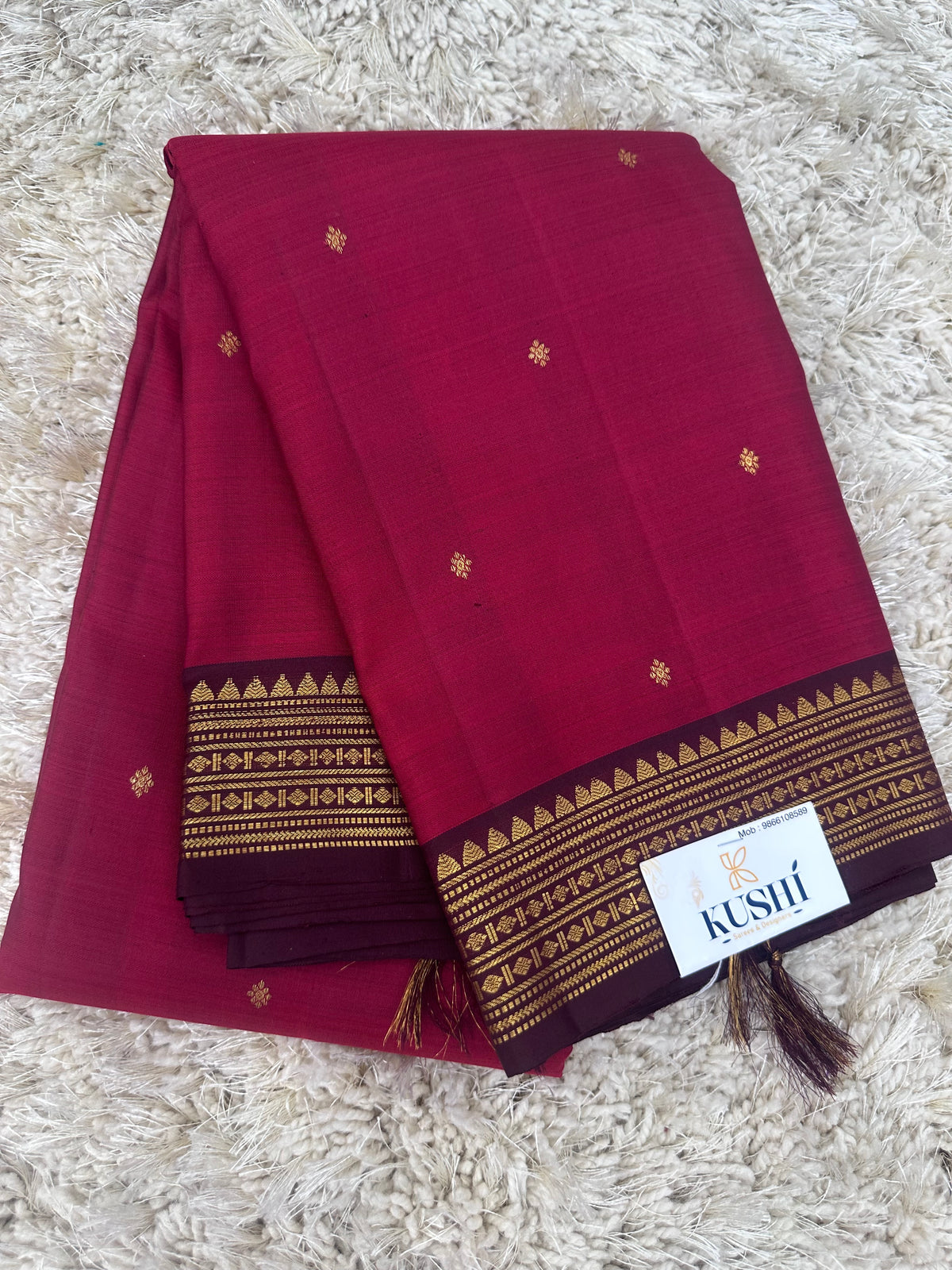 Maroon small border kanjivaram pattu saree