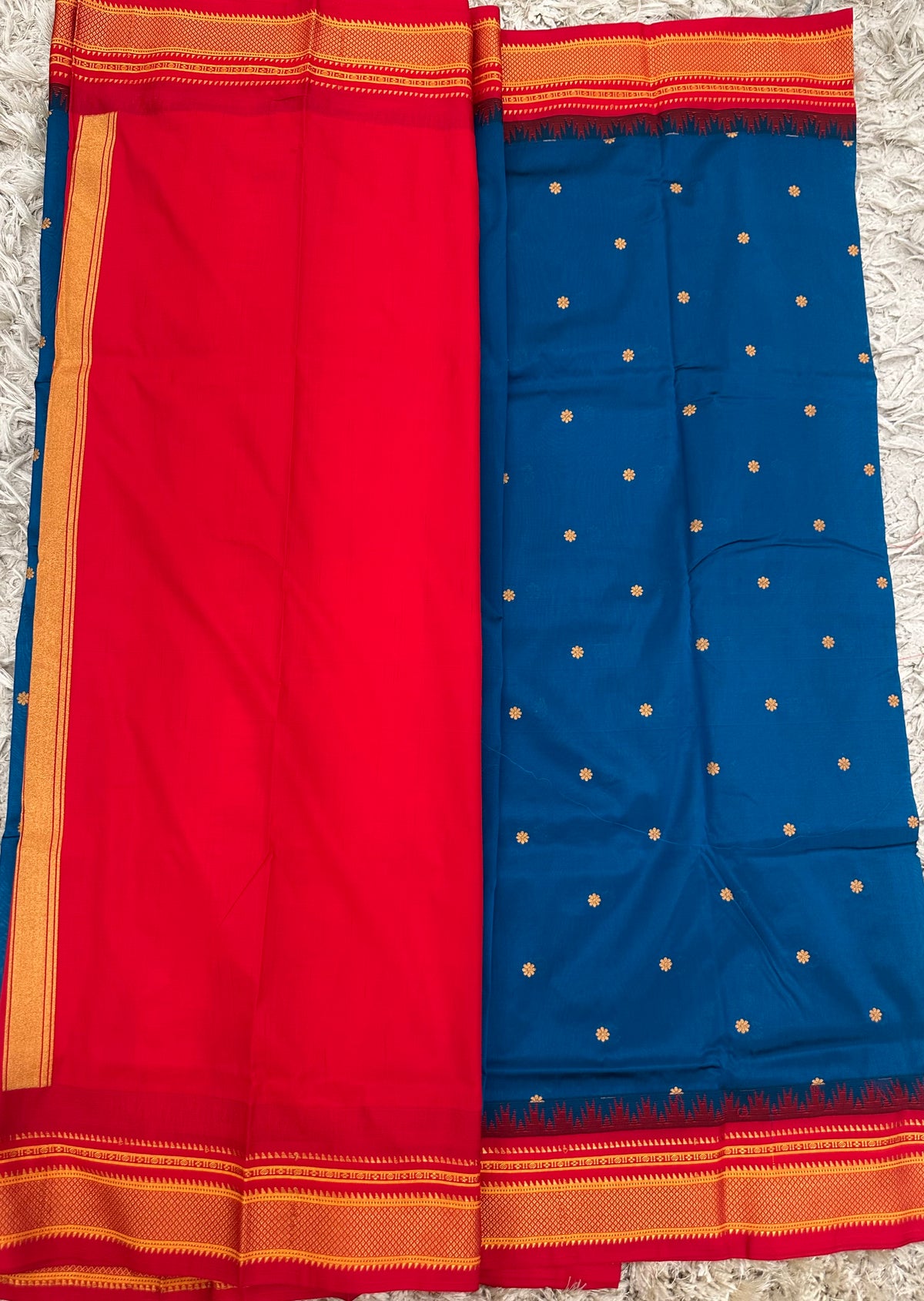 Ilkal pattu small buta with temple Border saree