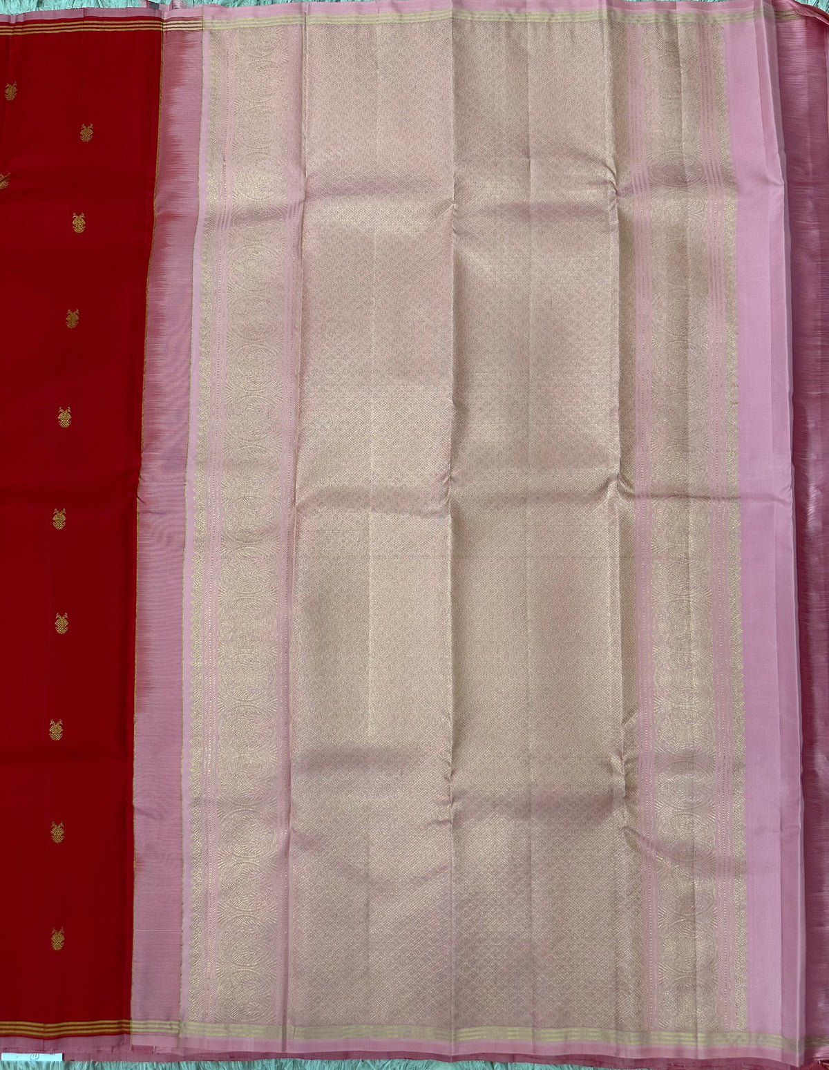 Kanchi Pattu Border Less Sarees