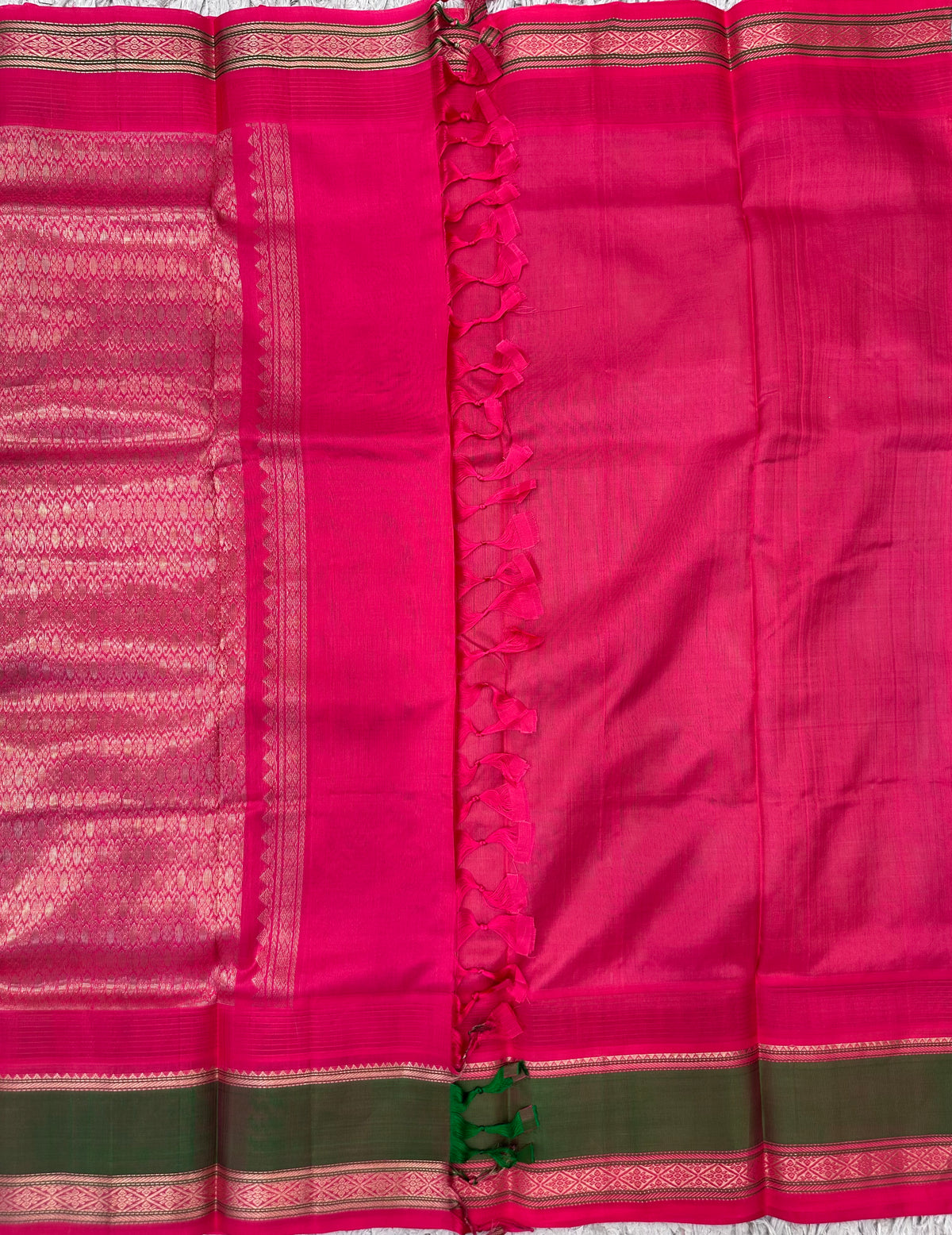 Venkatagiri Pattu Saree with Gap Border