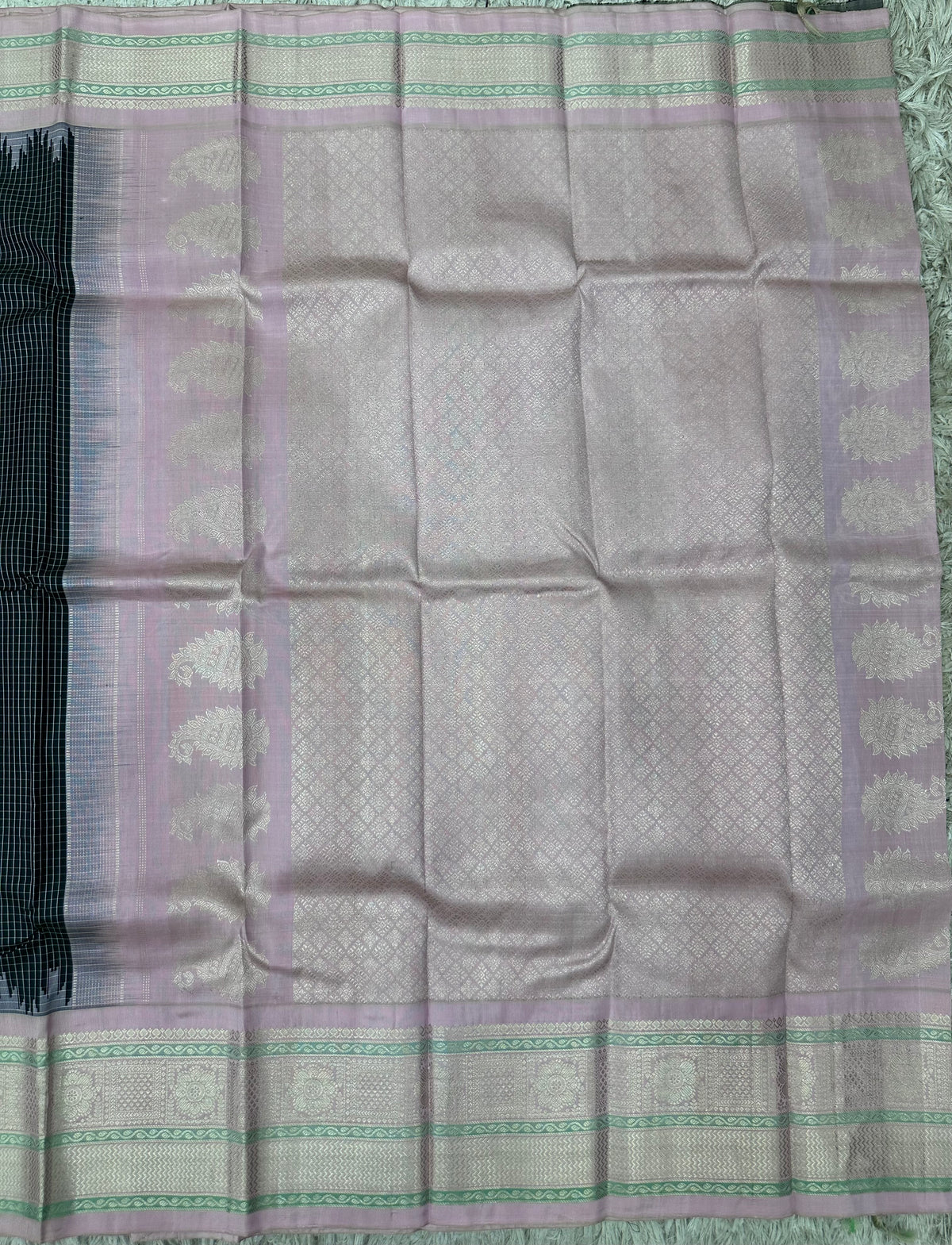 Gadwal Pattu with Big Kanchi Border Saree