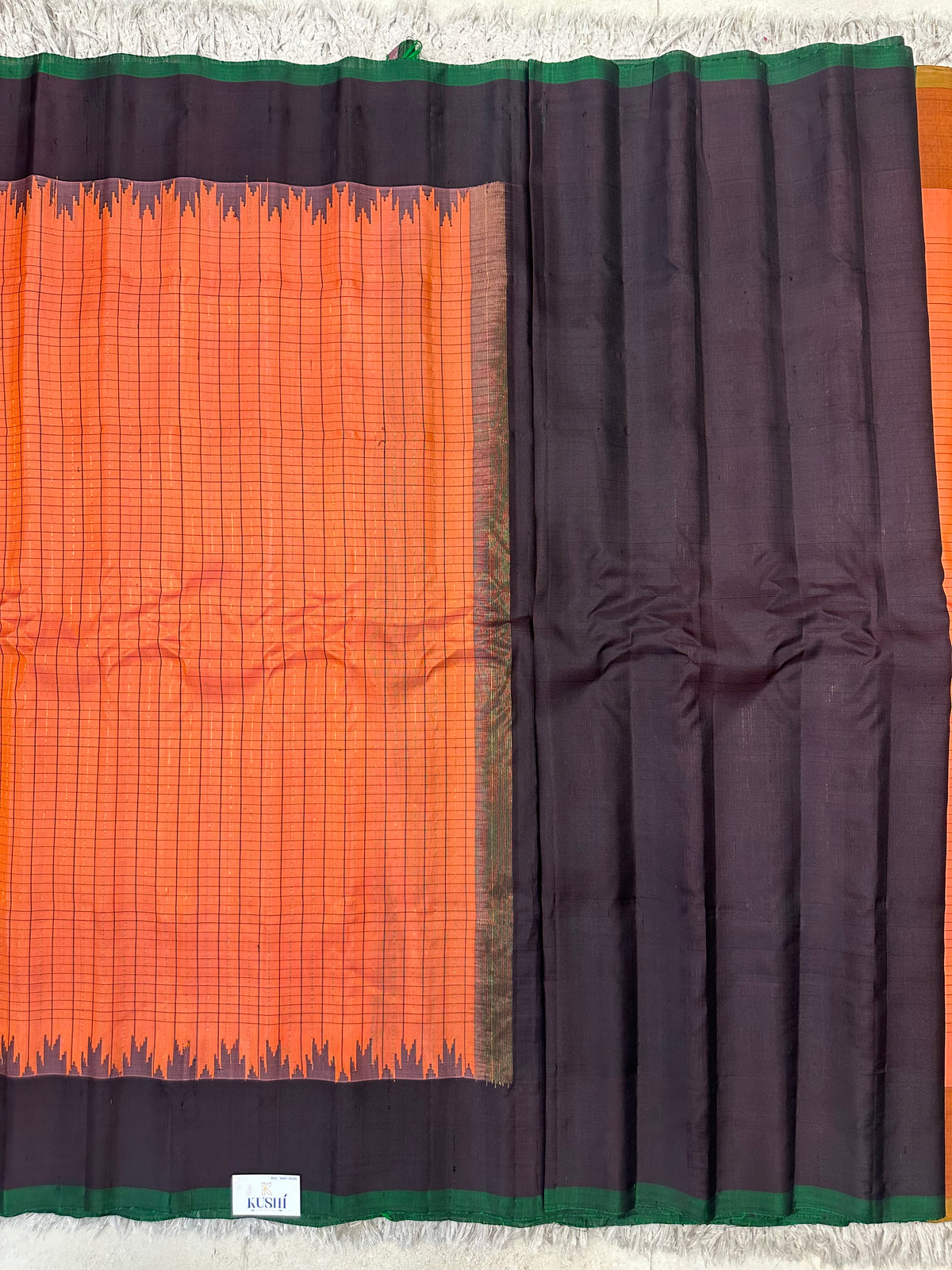 Gadwal pattu checks with plain temple border saree