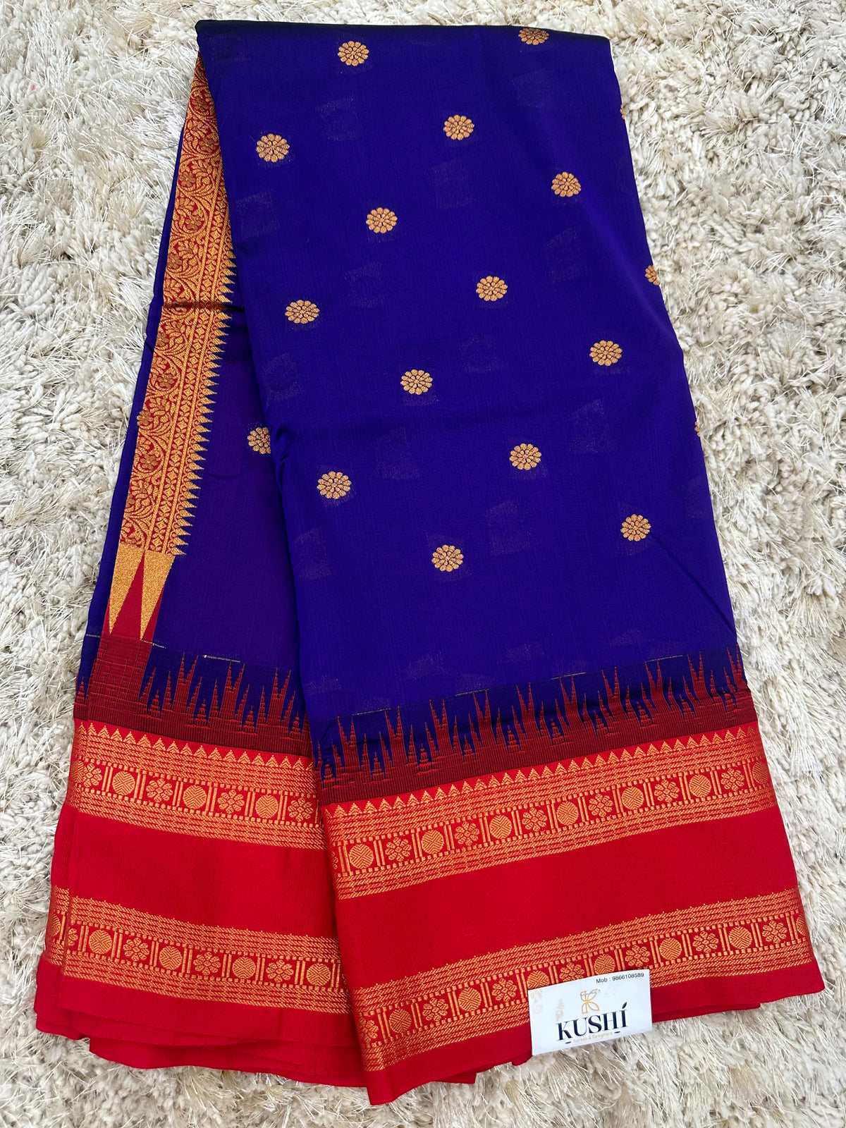 Ilkal pattu small buta with gap border saree
