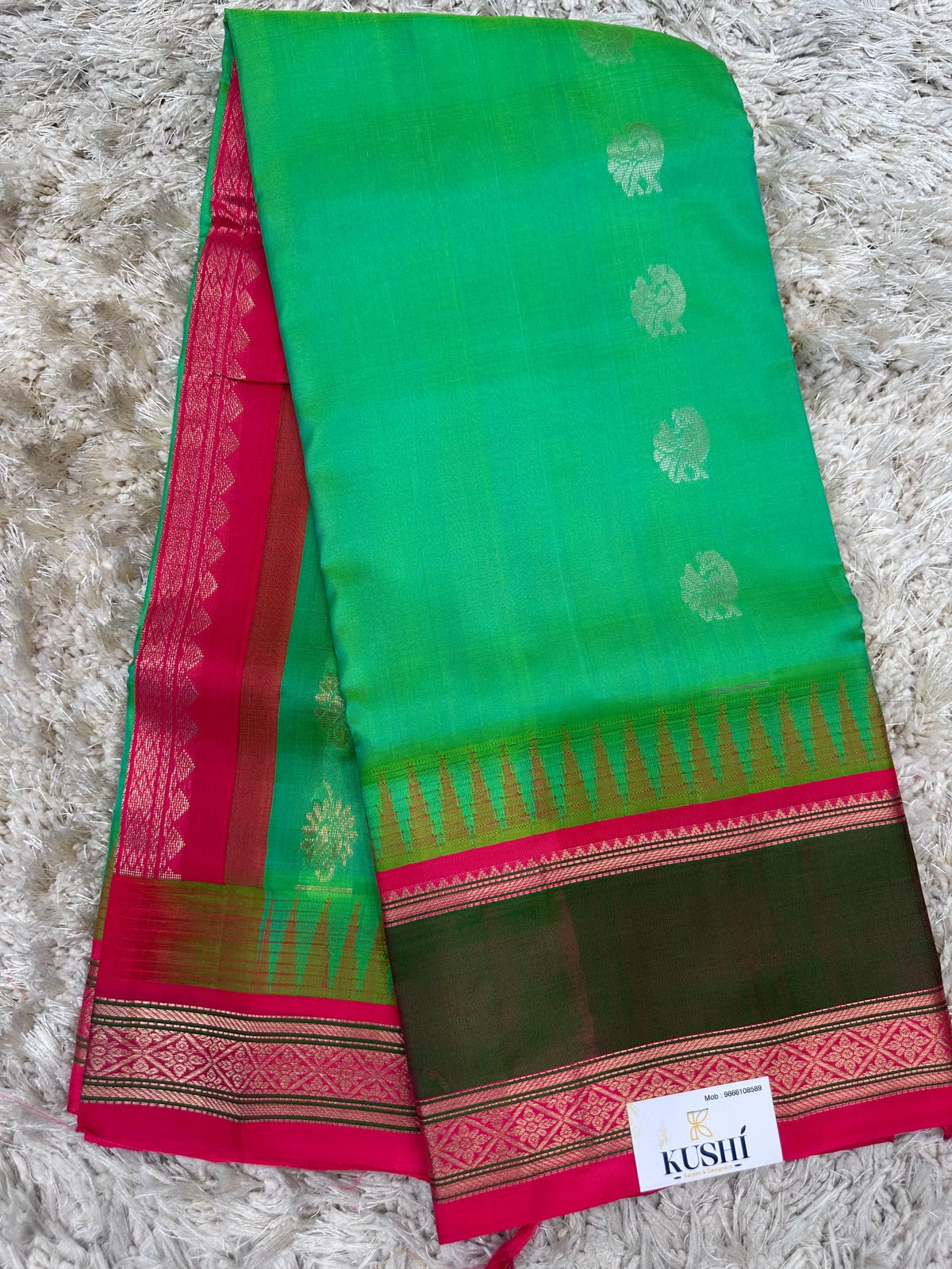 Venkatagiri Pattu Saree with Gap Border