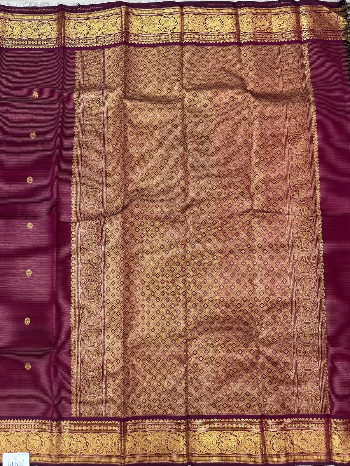 Maroon vaira oosi kanjivaram pattu saree