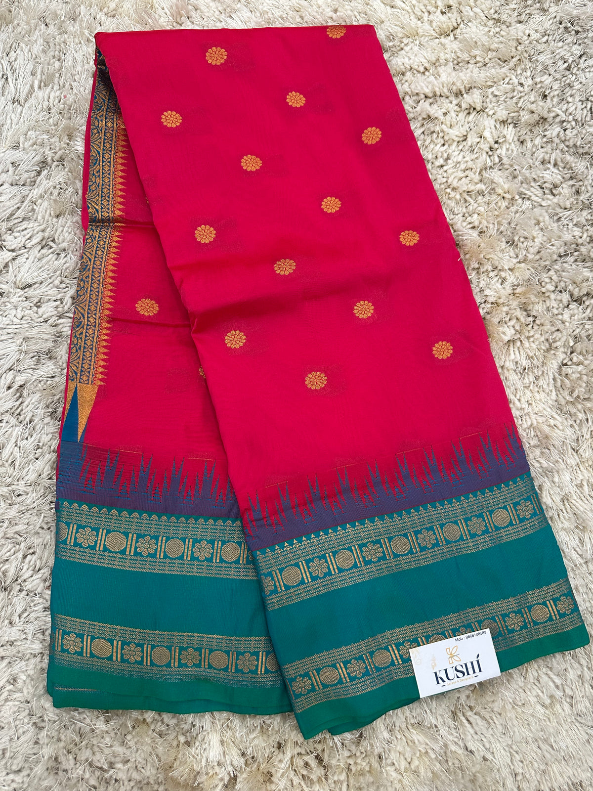 Ilkal pattu small buta with gap border saree