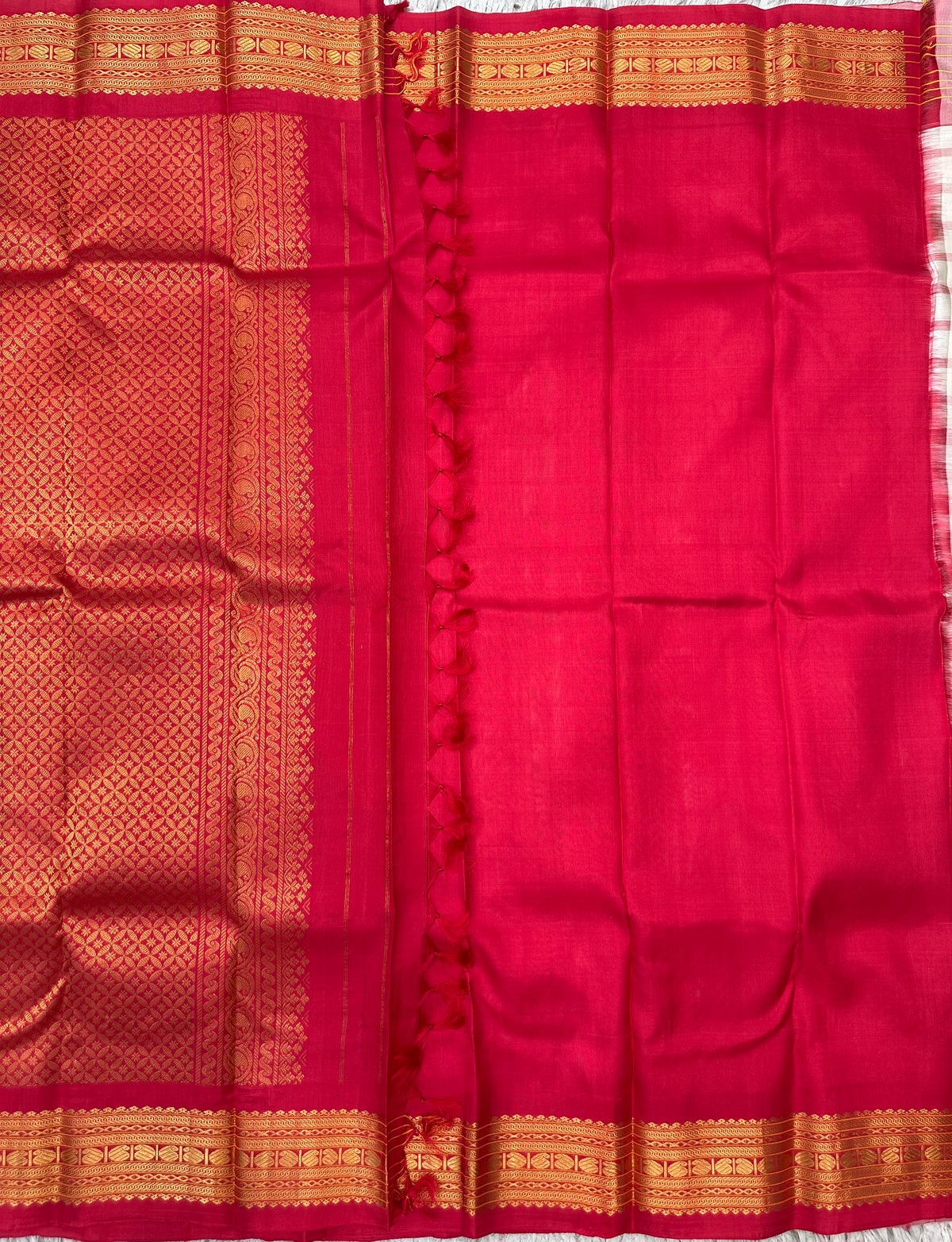 Gadwal Pattu Sarees