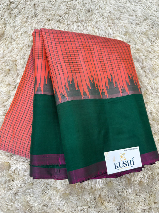 Gadwal pattu checks with plain border saree