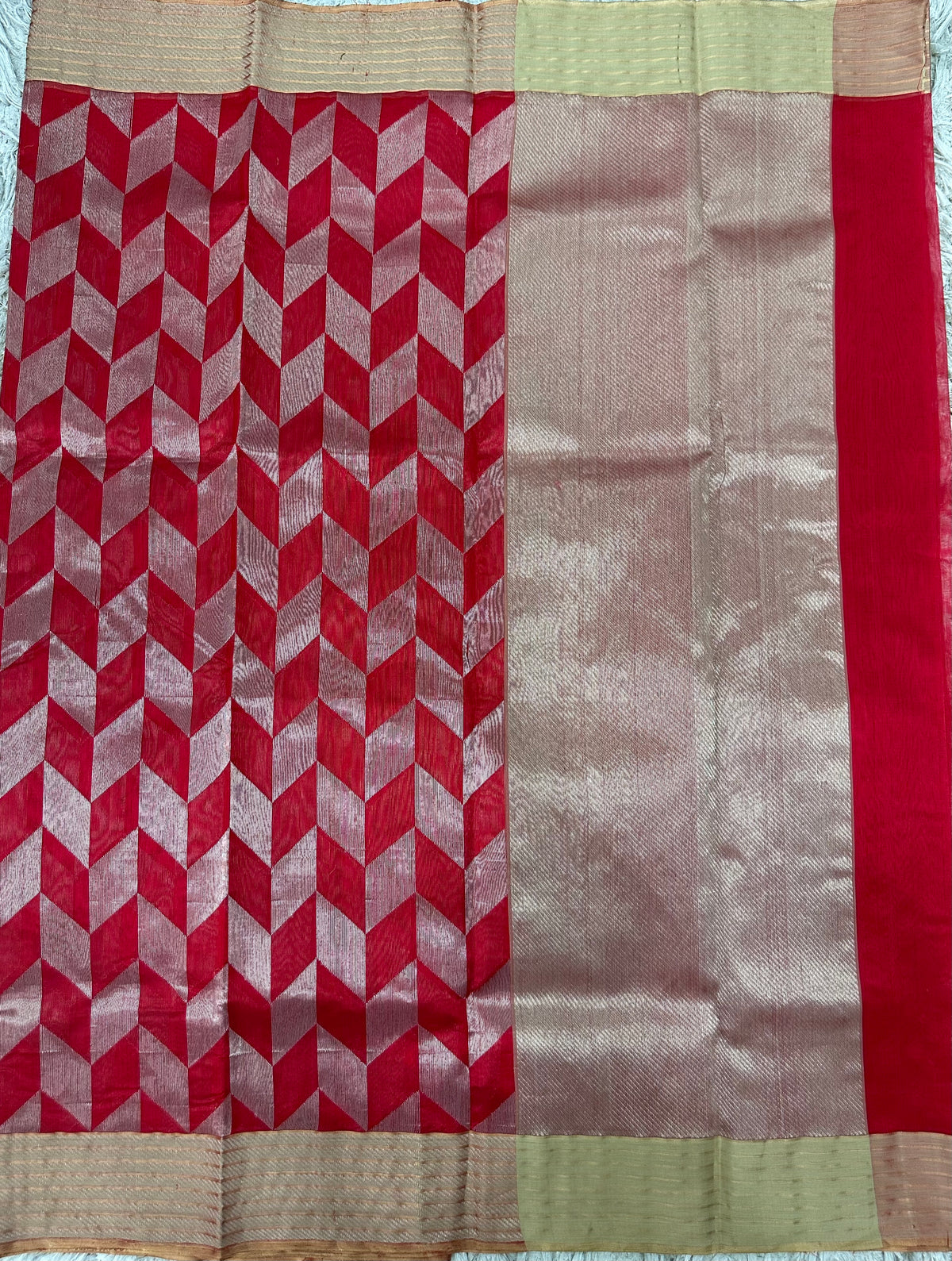 Red Chanderi pattu sraee