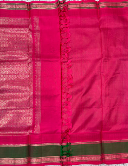 Venkatagiri Pattu Saree with Gap Border