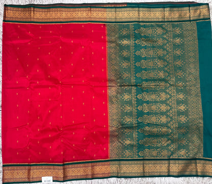 Ilkal pattu small buta with temple Border saree