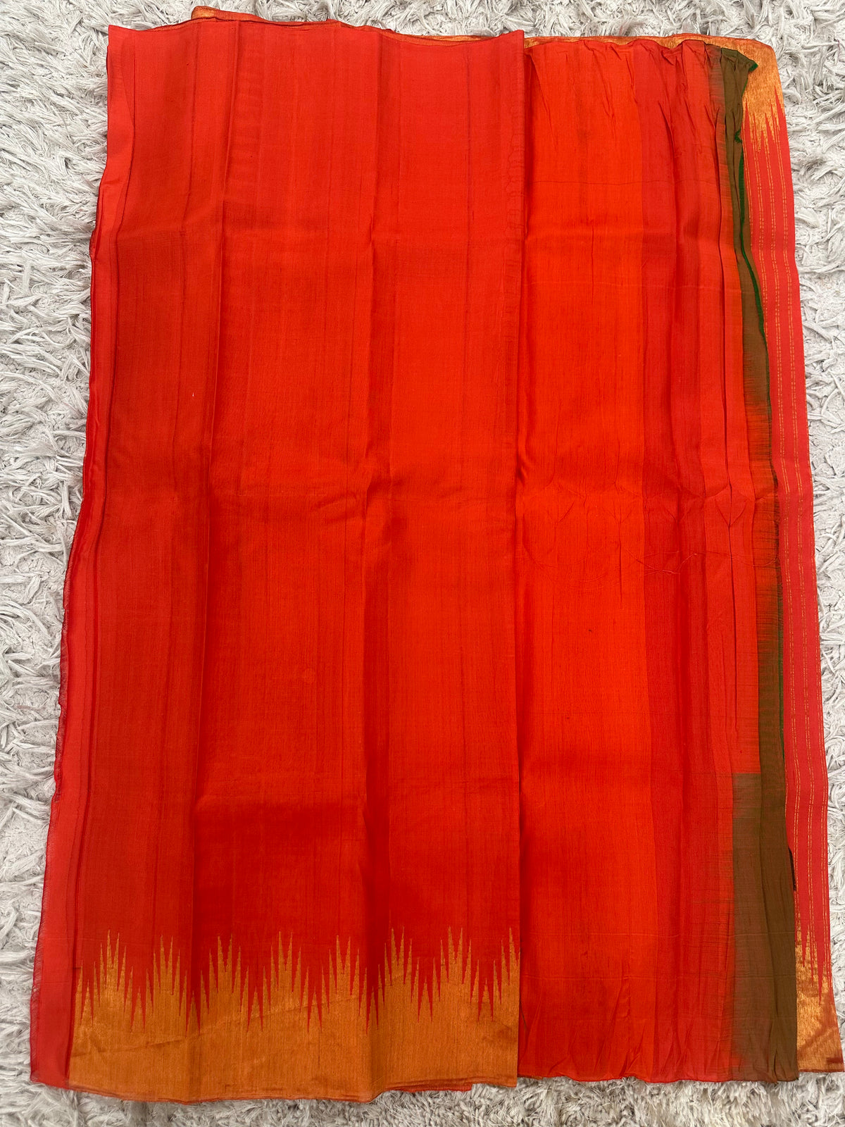 Gadwal pattu temple border saree