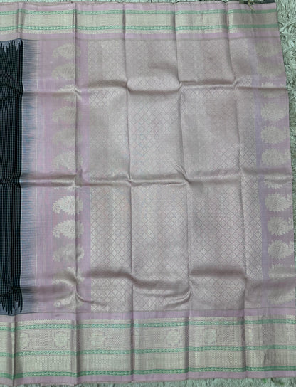 Gadwal Pattu with Big Kanchi Border Saree