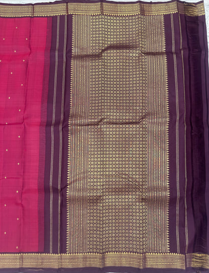 Maroon small border kanjivaram pattu saree
