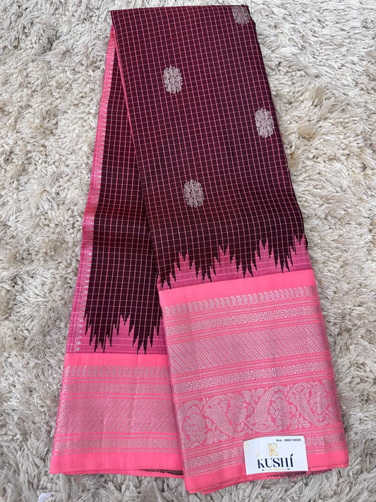 Gadwal Pattu with Big Kanchi Border Saree
