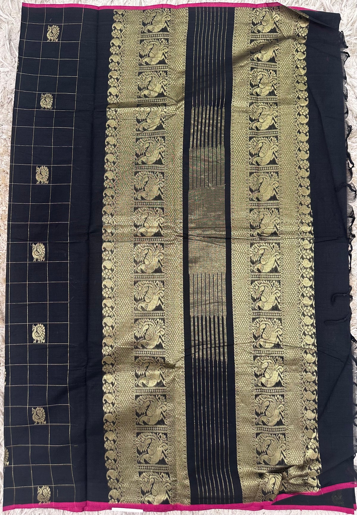 Black Checks Kanchi Wotton Saree with Rich Pallu