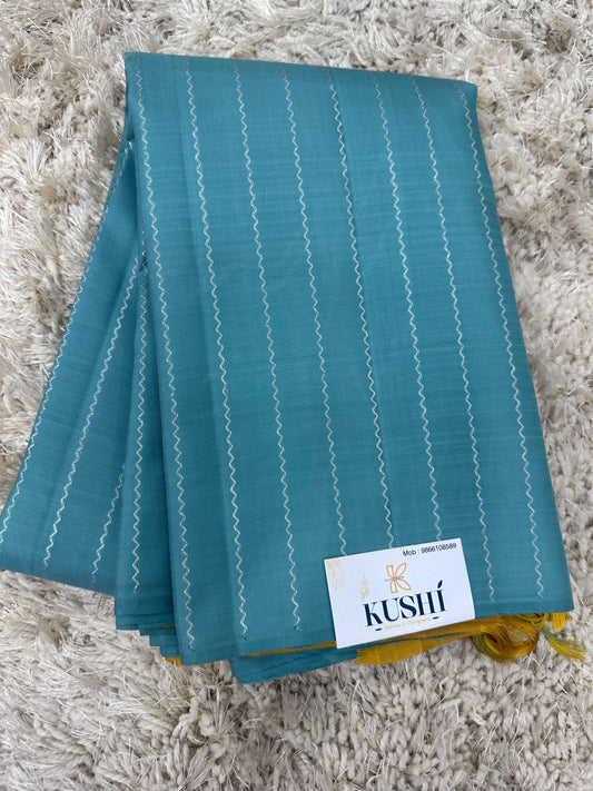 Kanchi Pattu Border Less Sarees