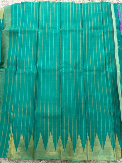 Gadwal pattu temple border saree 